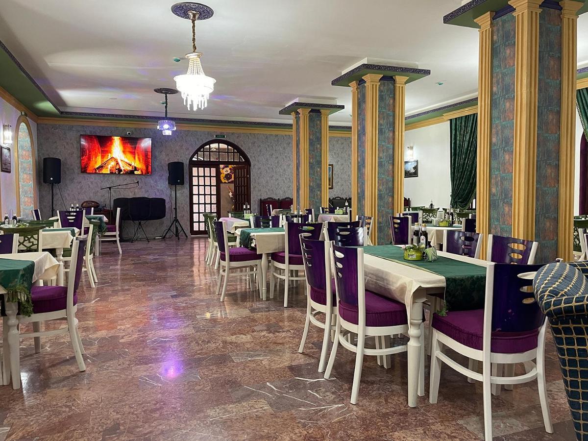 Voila Inn Predeal Exterior photo
